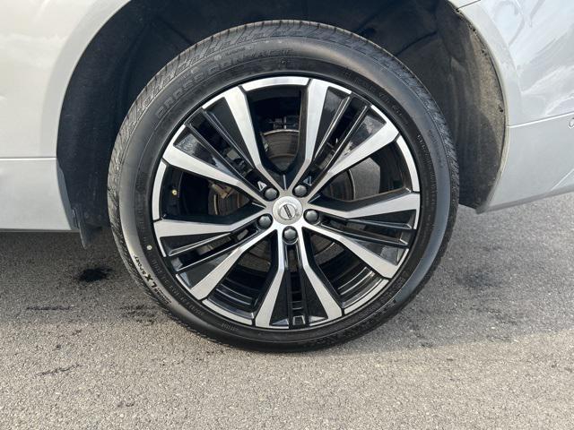 used 2025 Volvo XC60 car, priced at $35,975