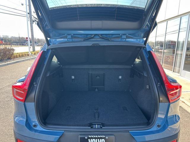 used 2025 Volvo XC40 car, priced at $30,975
