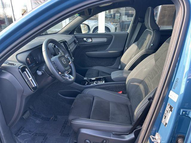 used 2025 Volvo XC40 car, priced at $30,975