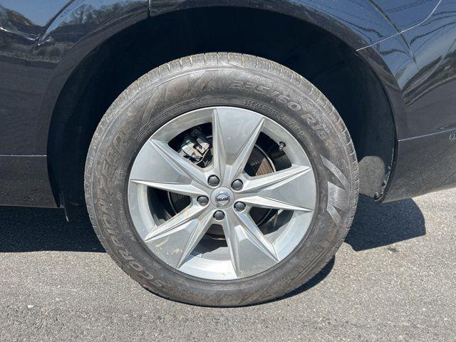 used 2025 Volvo XC60 car, priced at $32,975