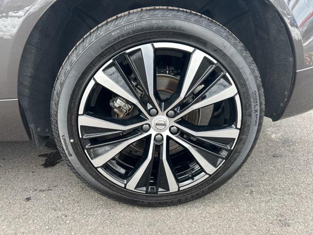 used 2025 Volvo XC60 car, priced at $35,975