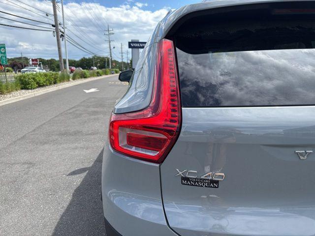 used 2025 Volvo XC40 car, priced at $32,374