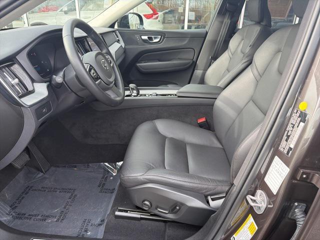 used 2025 Volvo XC60 car, priced at $35,975