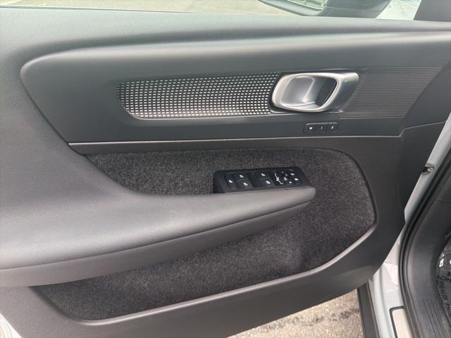 used 2025 Volvo XC40 car, priced at $30,975