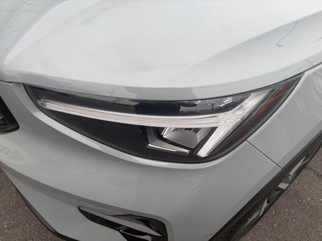 used 2025 Volvo XC40 car, priced at $30,975