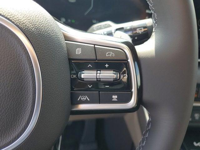 new 2026 Kia Carnival Hybrid car, priced at $51,625