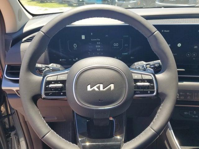 new 2026 Kia Carnival Hybrid car, priced at $55,650