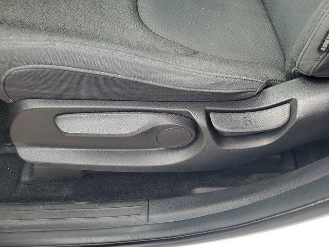 used 2023 Kia Carnival car, priced at $22,950