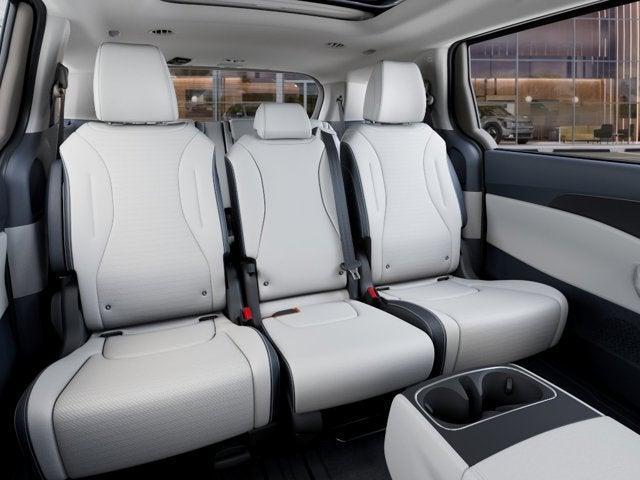 new 2026 Kia Carnival Hybrid car, priced at $55,030