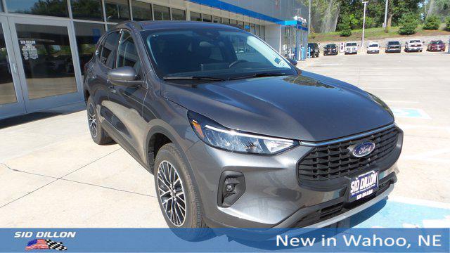 new 2025 Ford Escape PHEV car, priced at $36,618