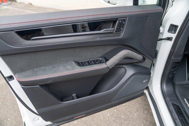 new 2025 Porsche Cayenne car, priced at $151,795