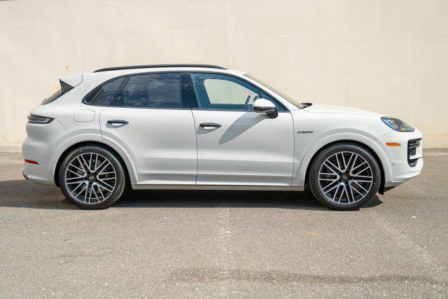 new 2025 Porsche Cayenne car, priced at $215,575