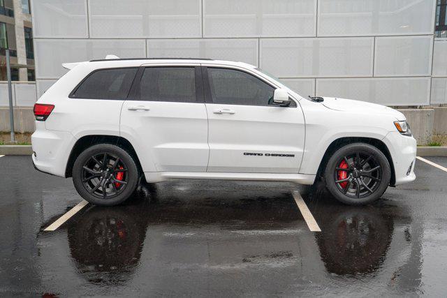 used 2019 Jeep Grand Cherokee car, priced at $39,990