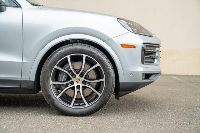used 2025 Porsche Cayenne car, priced at $95,195