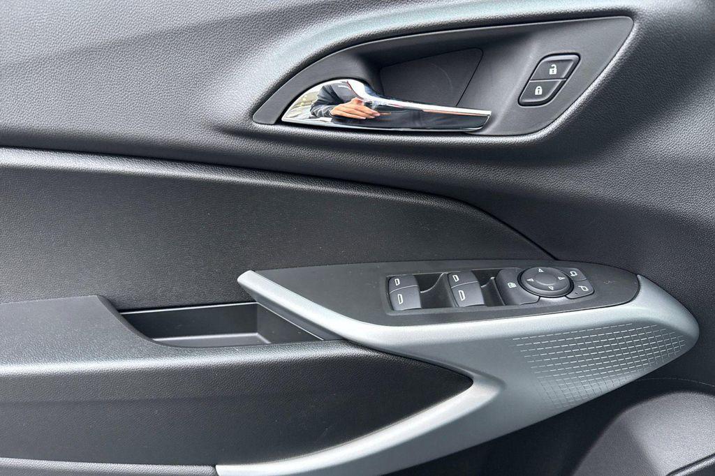 new 2026 Chevrolet Trax car, priced at $24,385