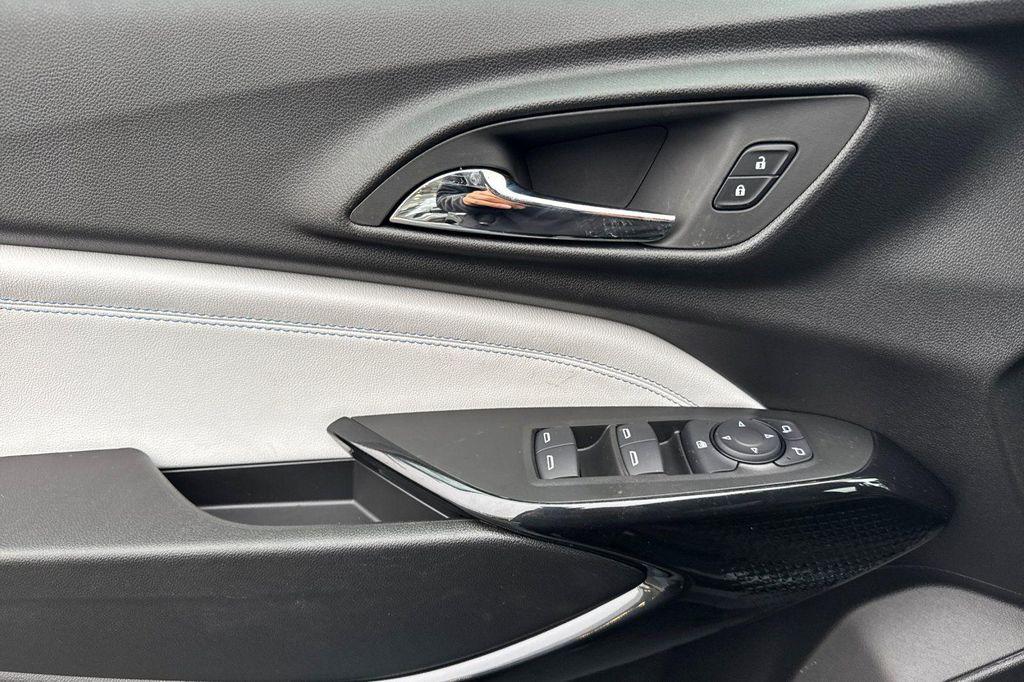 new 2026 Chevrolet Trax car, priced at $25,228