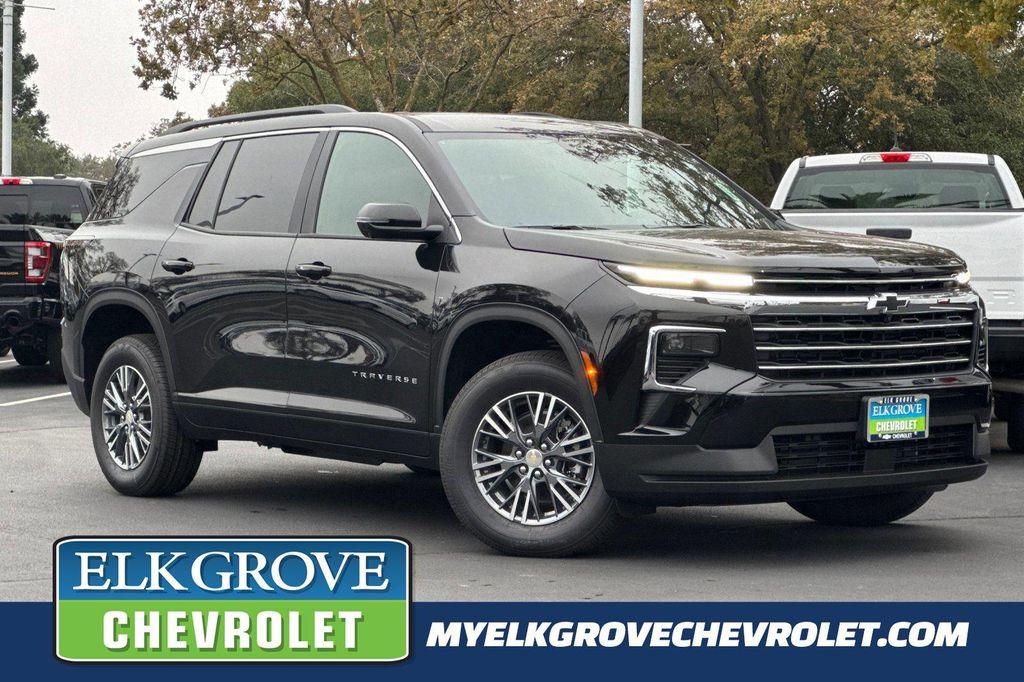 new 2026 Chevrolet Traverse car, priced at $43,568