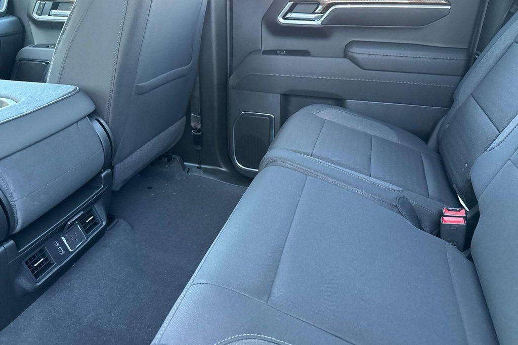 new 2026 Chevrolet Silverado 1500 car, priced at $48,040