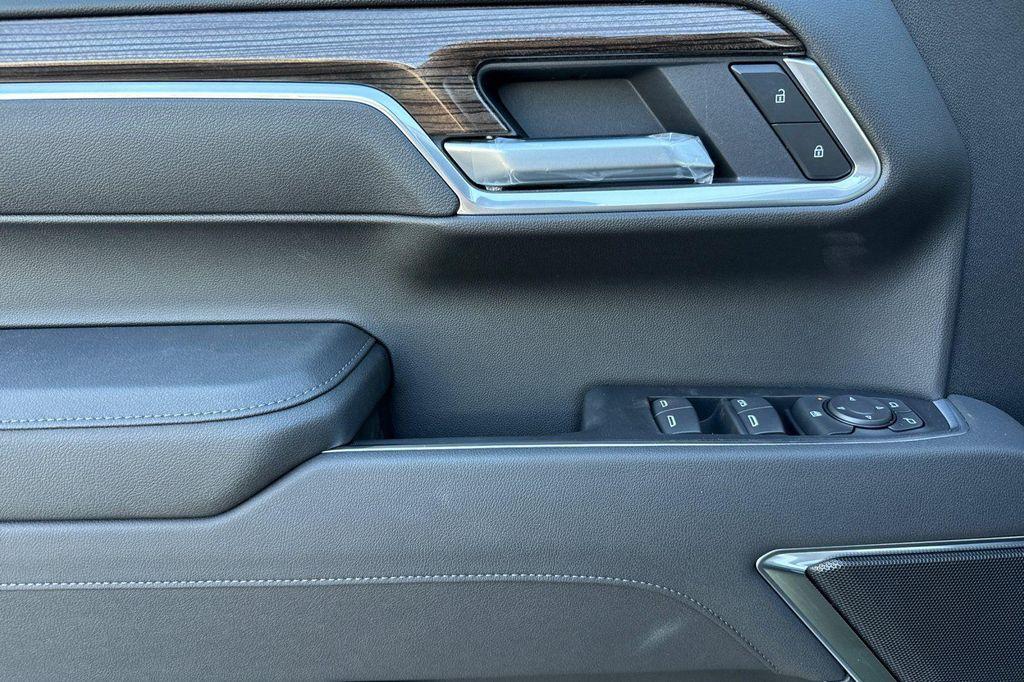 new 2026 Chevrolet Silverado 1500 car, priced at $48,040