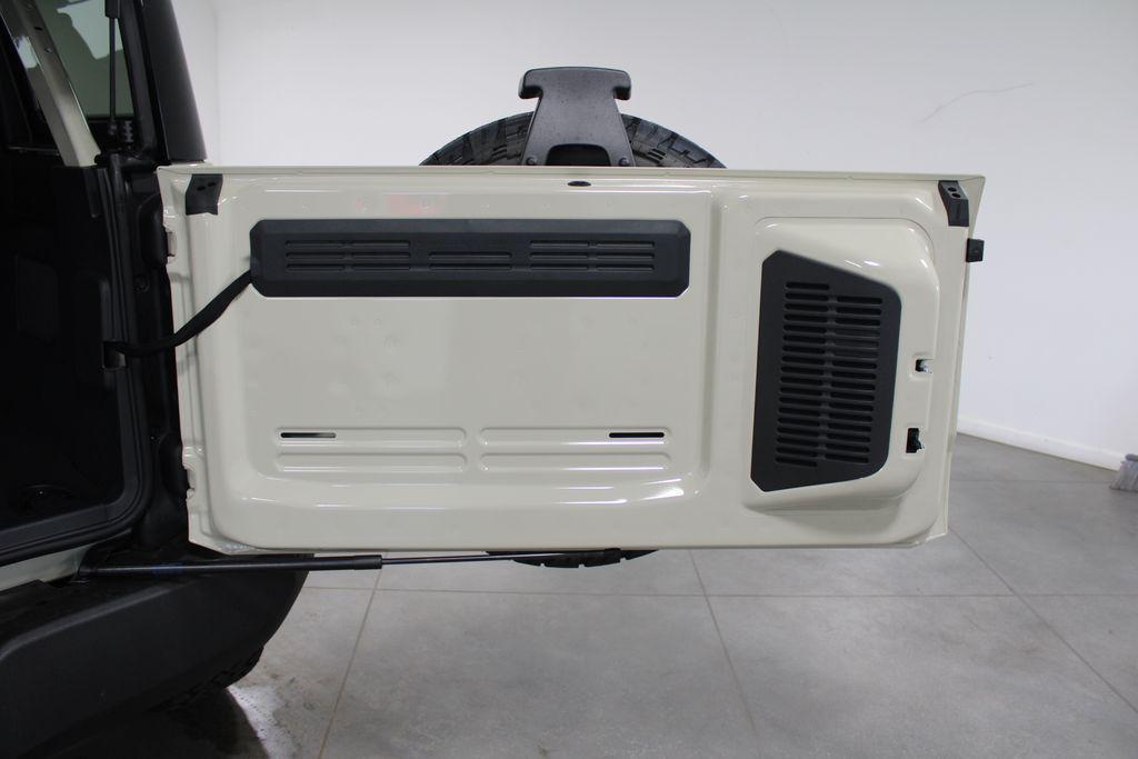 new 2025 Ford Bronco car, priced at $51,323