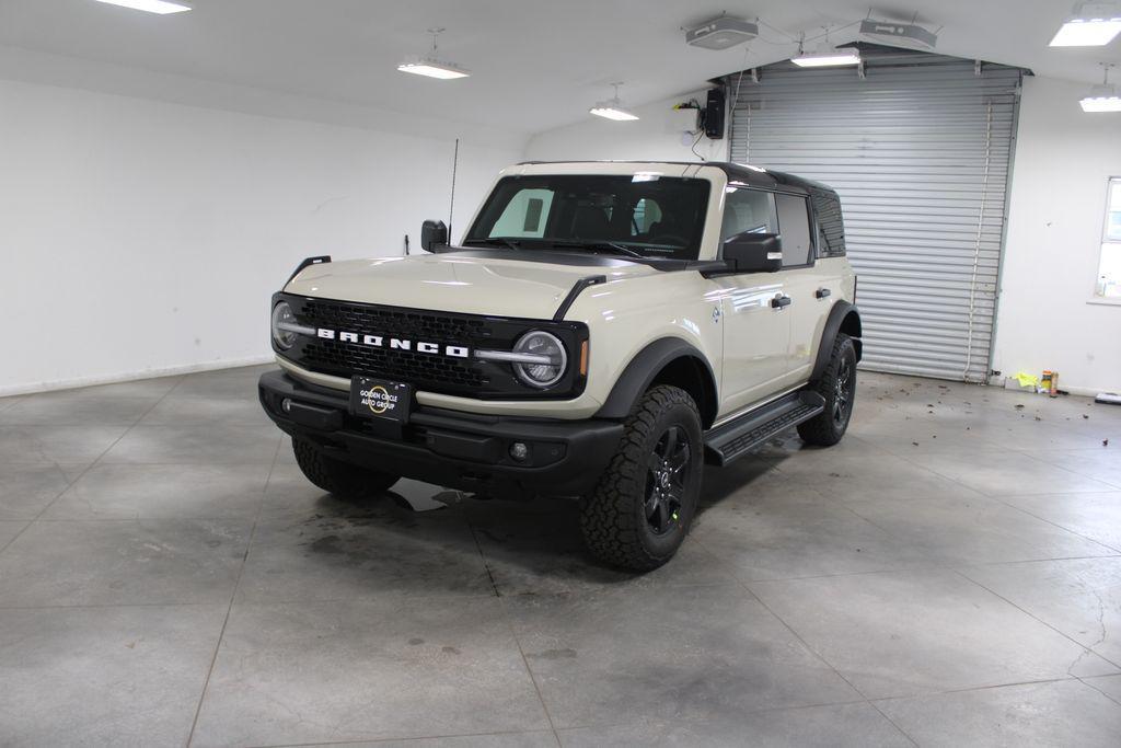 new 2025 Ford Bronco car, priced at $51,323
