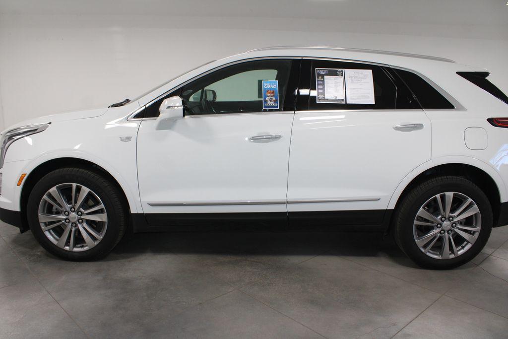 used 2024 Cadillac XT5 car, priced at $31,138