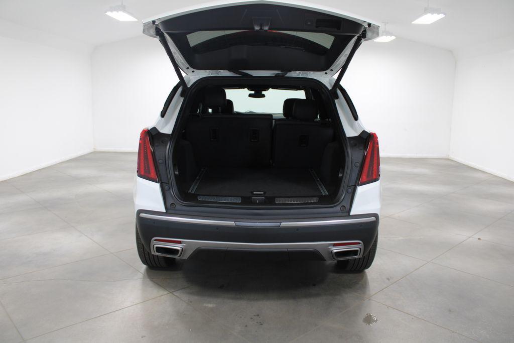 used 2024 Cadillac XT5 car, priced at $31,138