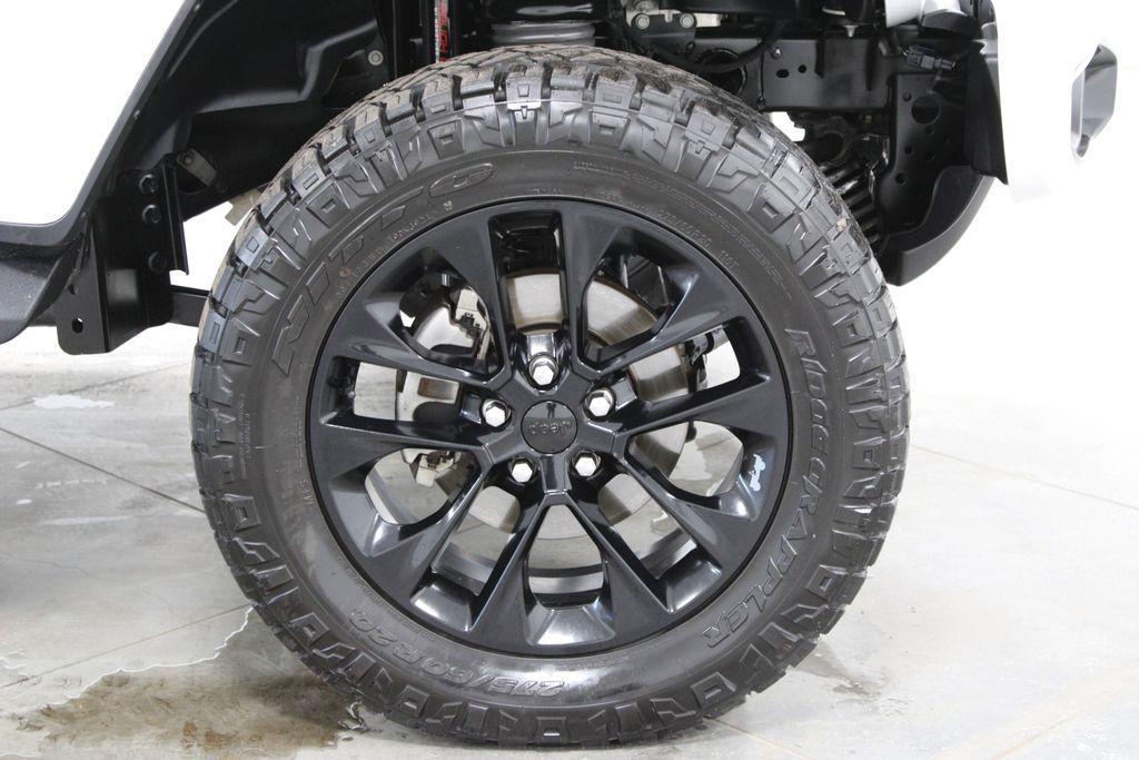 used 2023 Jeep Gladiator car, priced at $30,698