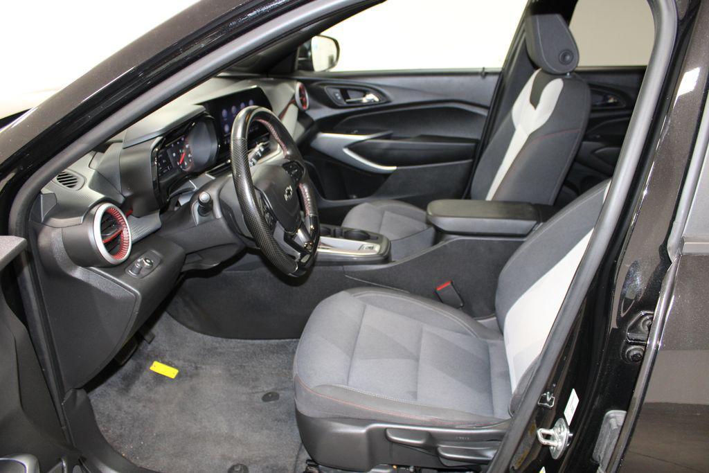 used 2024 Chevrolet Trax car, priced at $20,258
