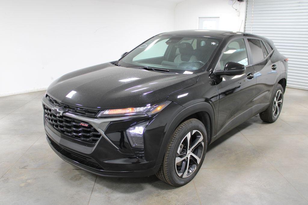 used 2024 Chevrolet Trax car, priced at $20,258