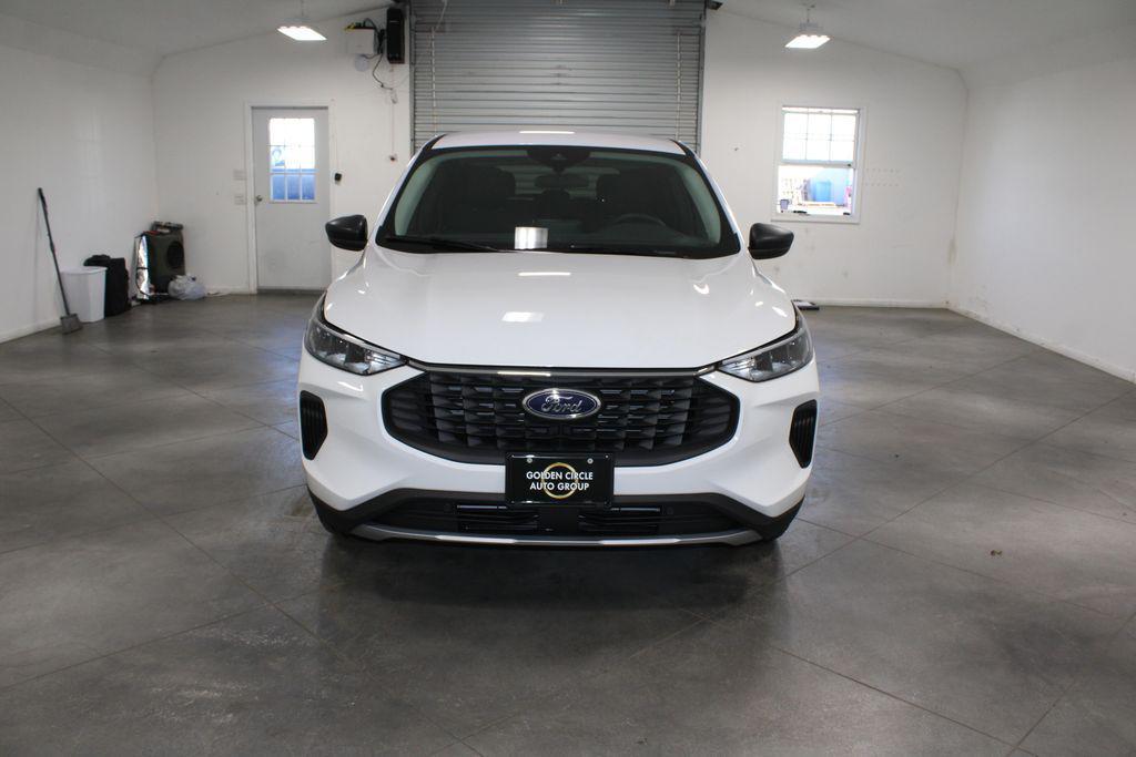 new 2026 Ford Escape car, priced at $26,074