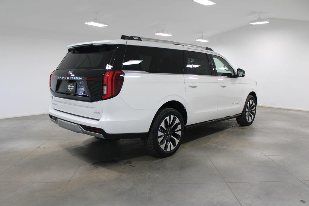 new 2025 Ford Expedition Max car, priced at $88,990