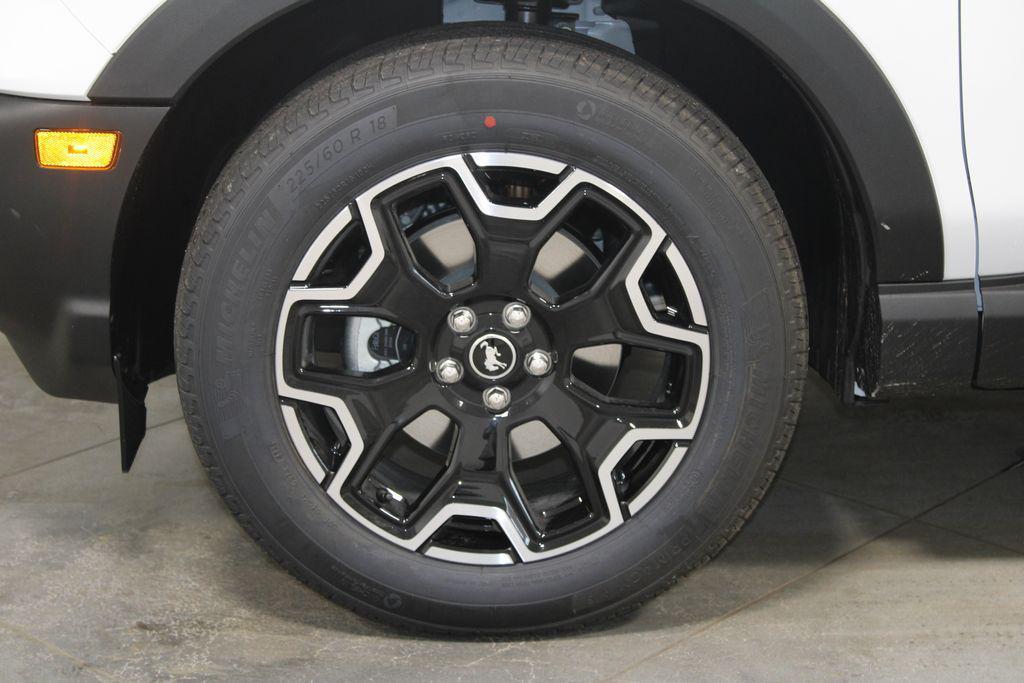 new 2025 Ford Bronco Sport car, priced at $33,657