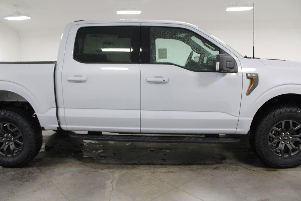 new 2025 Ford F-150 car, priced at $61,582