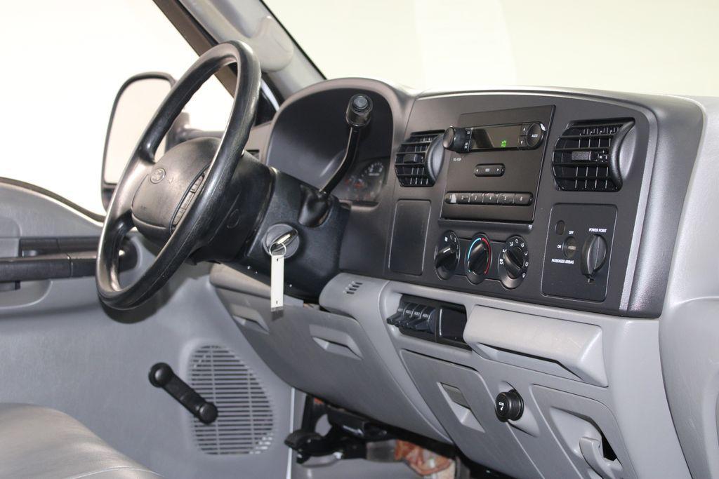 used 2006 Ford F-350 car, priced at $20,000