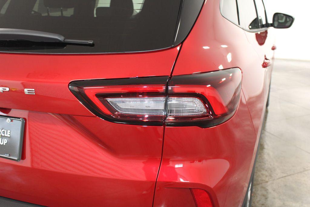 new 2026 Ford Escape car, priced at $26,876