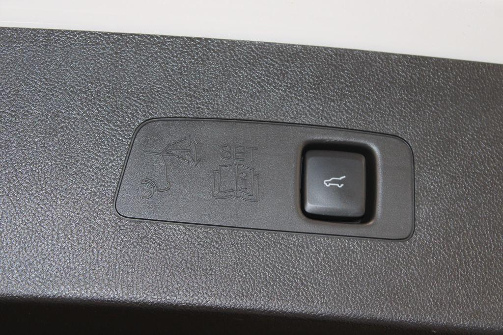 used 2022 Lincoln Corsair car, priced at $22,628