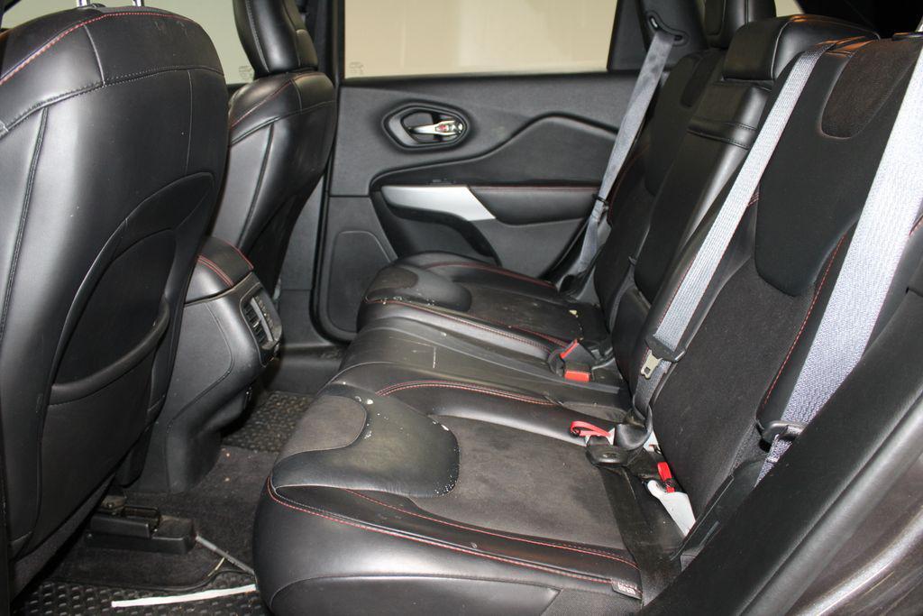 used 2017 Jeep Cherokee car, priced at $14,148