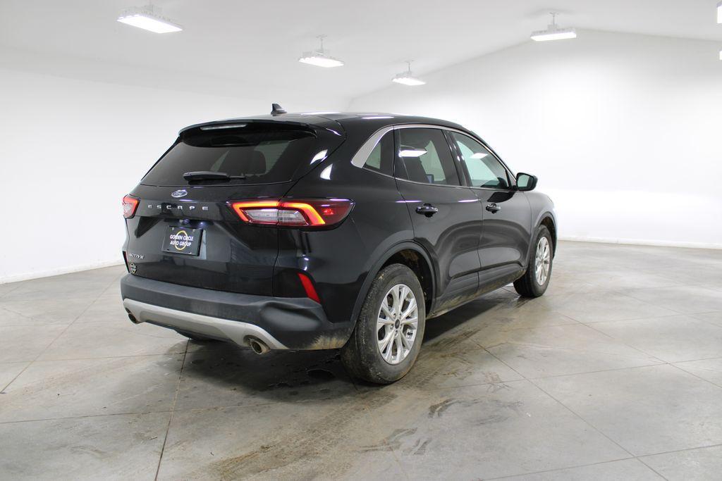 used 2024 Ford Escape car, priced at $19,418
