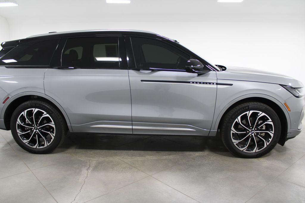 used 2024 Lincoln Nautilus car, priced at $40,818