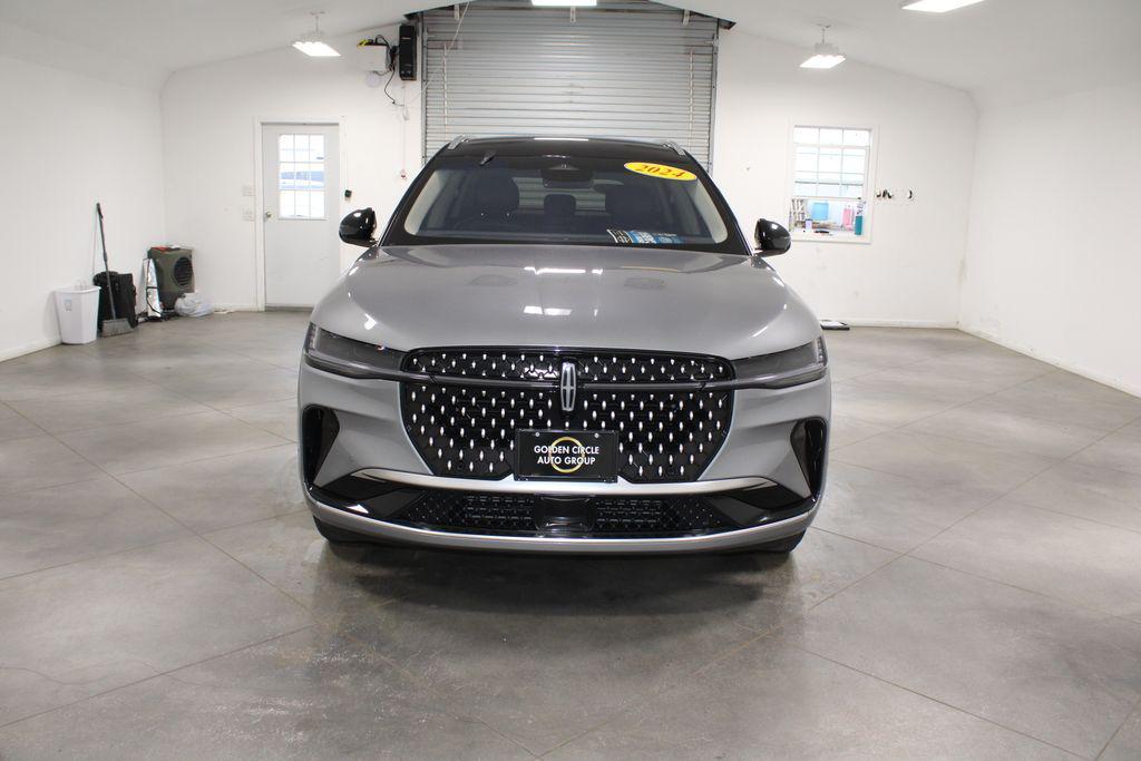 used 2024 Lincoln Nautilus car, priced at $40,818