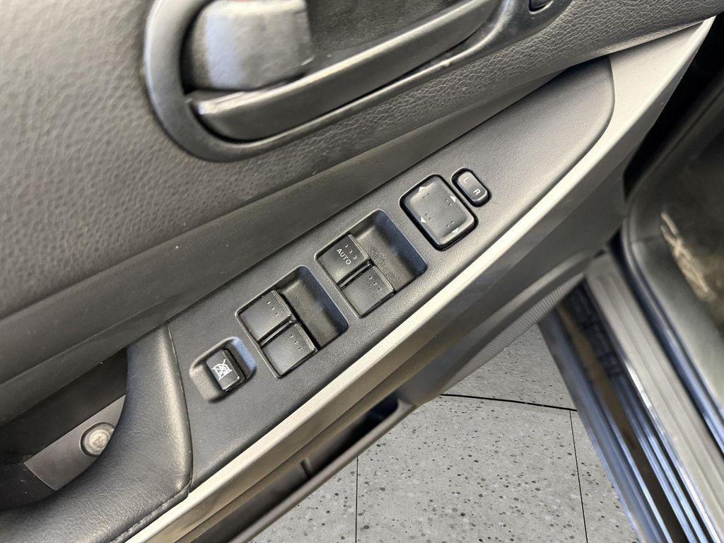 used 2012 Mazda CX-7 car, priced at $9,550