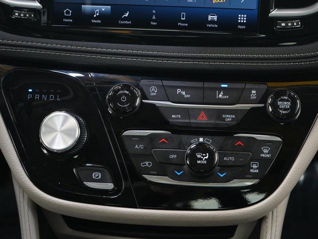 used 2024 Chrysler Pacifica car, priced at $37,998