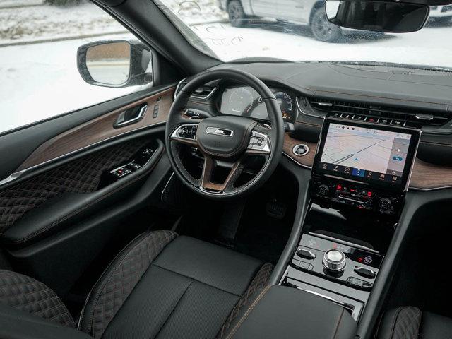 new 2025 Jeep Grand Cherokee car, priced at $60,545