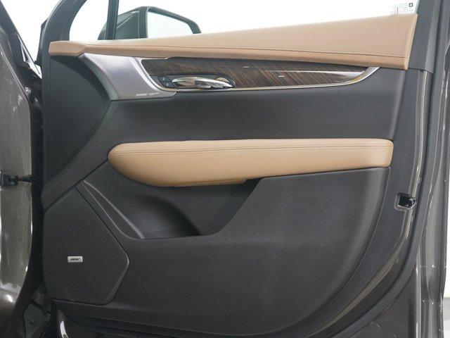 used 2020 Cadillac XT6 car, priced at $30,998