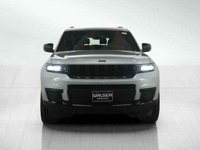 used 2023 Jeep Grand Cherokee L car, priced at $26,999