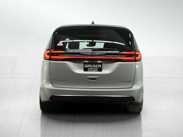 used 2024 Chrysler Pacifica car, priced at $37,299