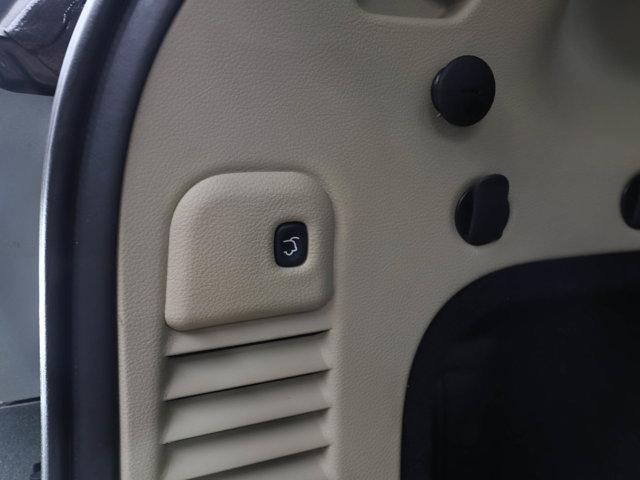 used 2016 Jeep Grand Cherokee car, priced at $15,998