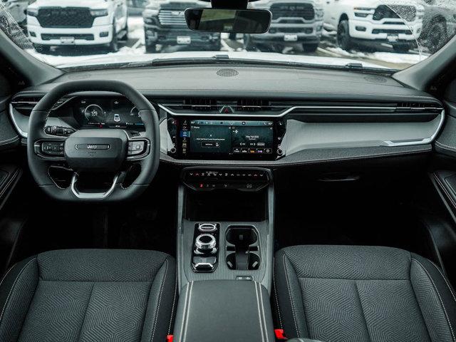 new 2026 Jeep Cherokee car, priced at $38,995