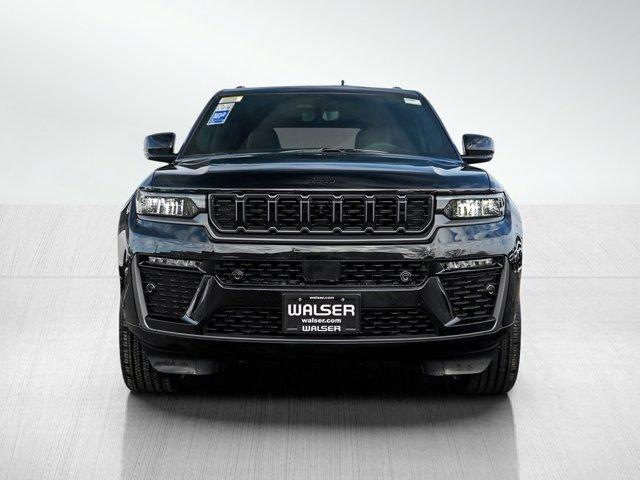 new 2026 Jeep Grand Cherokee car, priced at $53,430
